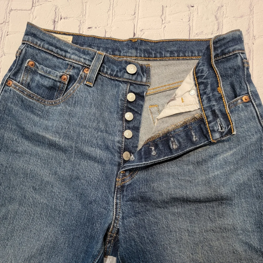 Levi's Premium Quality 501 Slouchy Bermuda Jean Cut Off High Rise Shorts 28 - Picture 6 of 13